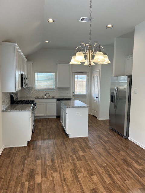 10117 Whooping Crane Way, Magnolia, TX 77354 - photo 3