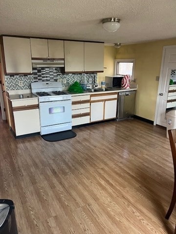 291 Broadway unit D, Haverhill, MA 01832 - photo 6