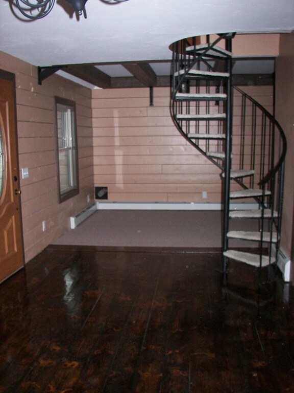 83 E Myrtle St, Orange, MA 01364 - photo 6