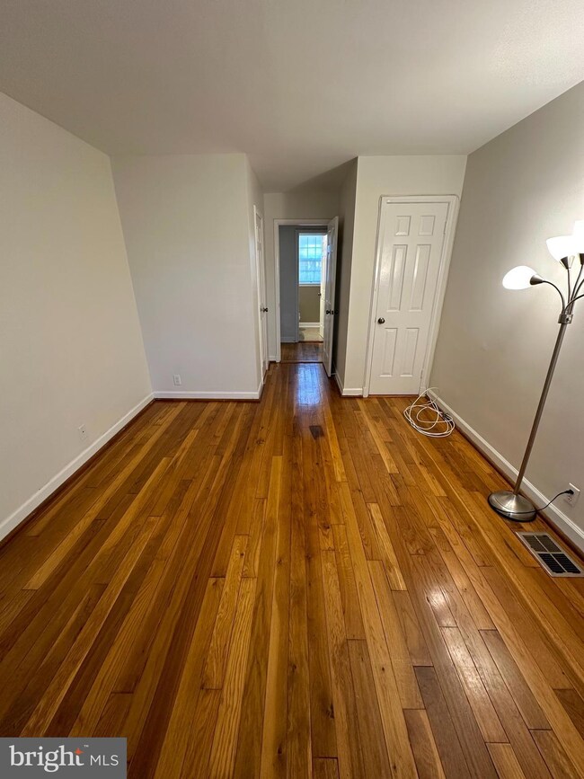 3524 S Wakefield St unit A2, Arlington, VA 22206 - photo 4