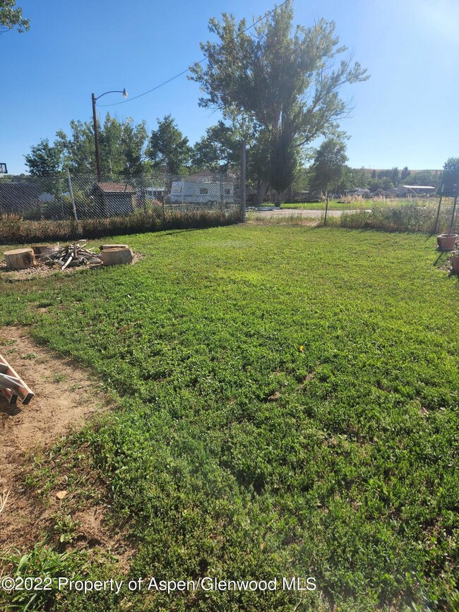 1474 Yampa Ave unit 24, Craig, CO 81625 - photo 6