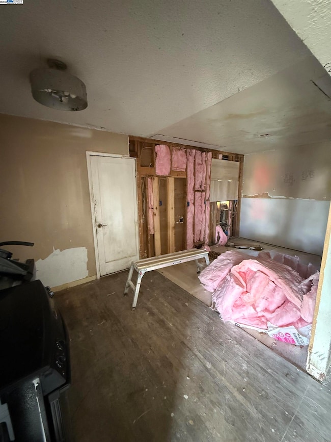 1567 Glazier Dr, Concord, CA 94521 - photo 3