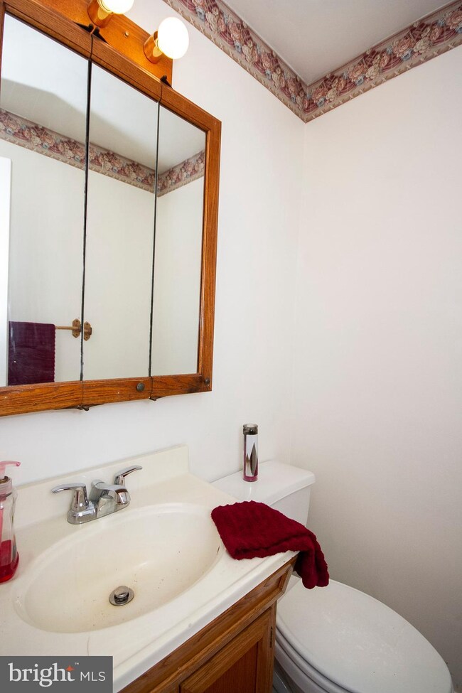 1824 Wildwood Ave, Parkville, MD 21234 - photo 6