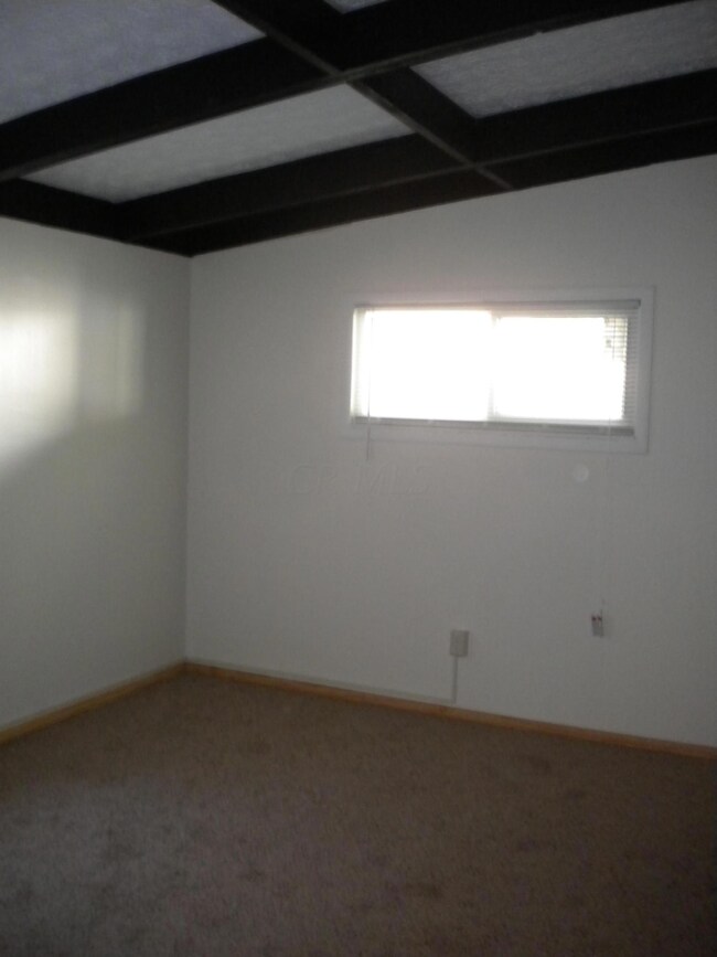 1946 Hopkins Ave, Columbus, OH 43223 - photo 7