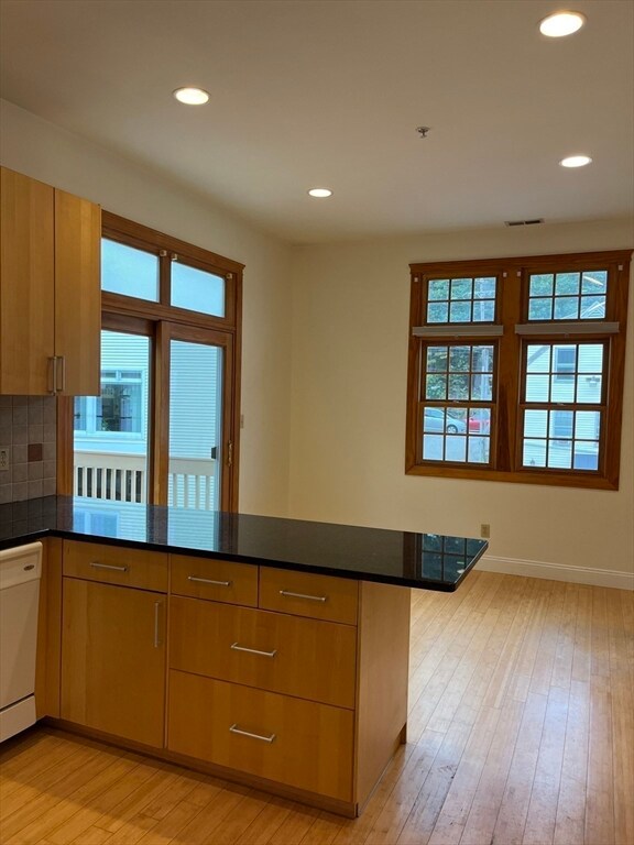 136R Main St unit 3, Acton, MA 01720 - photo 5