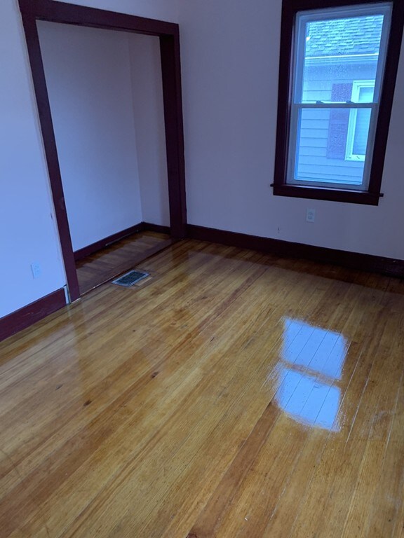 35 Lafayette St unit 1, Everett, MA 02149 - photo 5