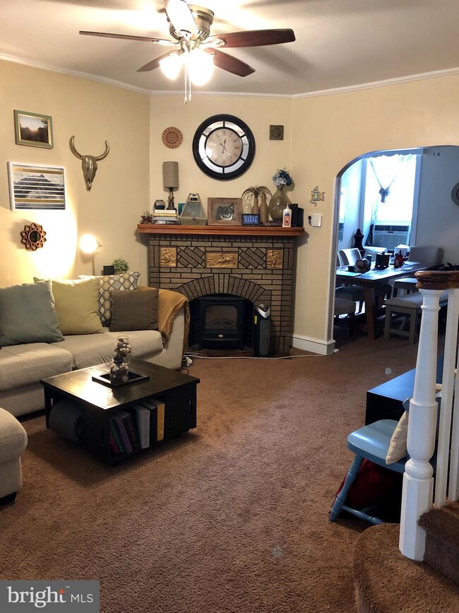 3510 Oakmont St, Philadelphia, PA 19136 - photo 5