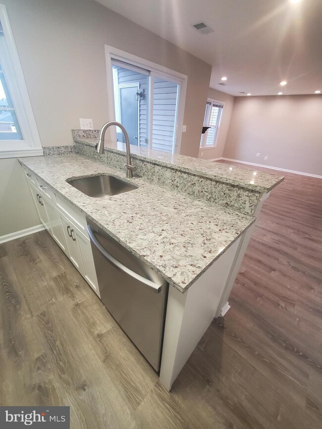 4052B Grays Pointe Rd unit 4052B, Fairfax, VA 22033 - photo 6