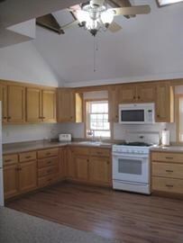 210 Winthrop St, Rehoboth, MA 02769 - photo 5