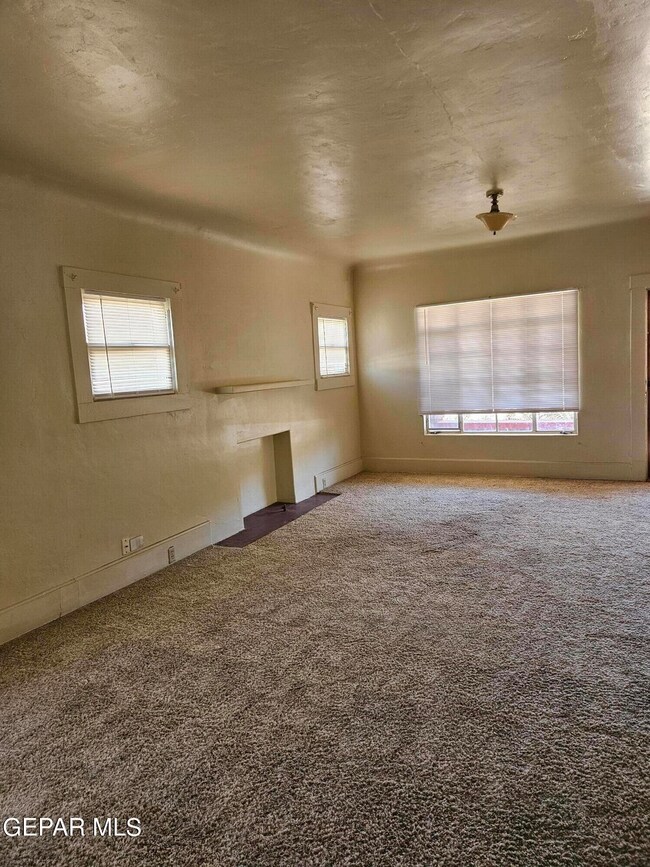 2810 Lebanon Ave, El Paso, TX 79930 - photo 3