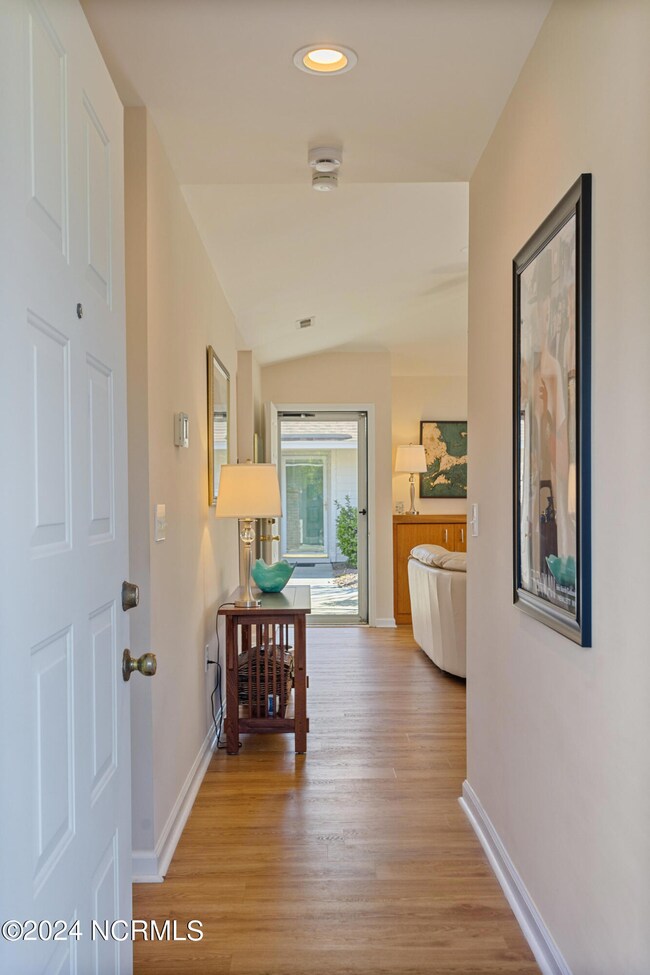 016_1013_summerlin_falls_court-16