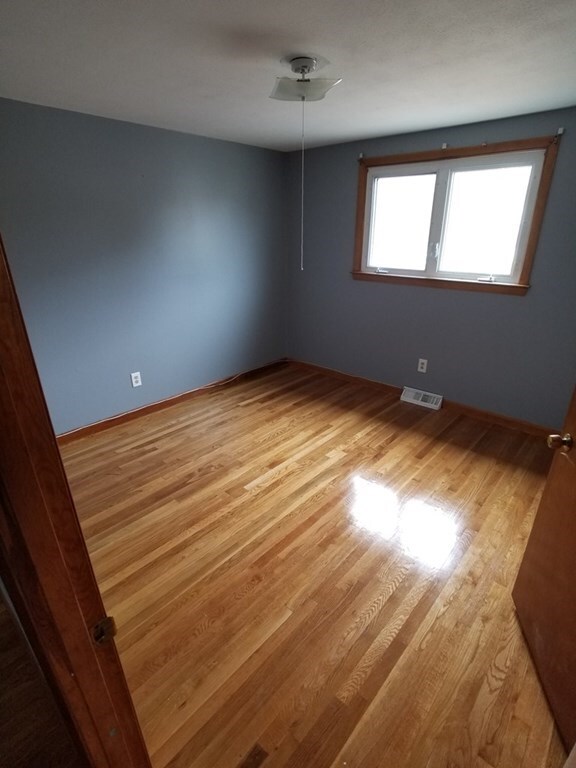 8 Barbara Rd, Randolph, MA 02368 - photo 7