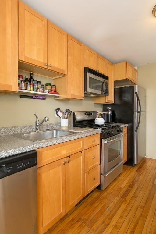 9 Auburn Ave unit 1, Somerville, MA 02145 - photo 5