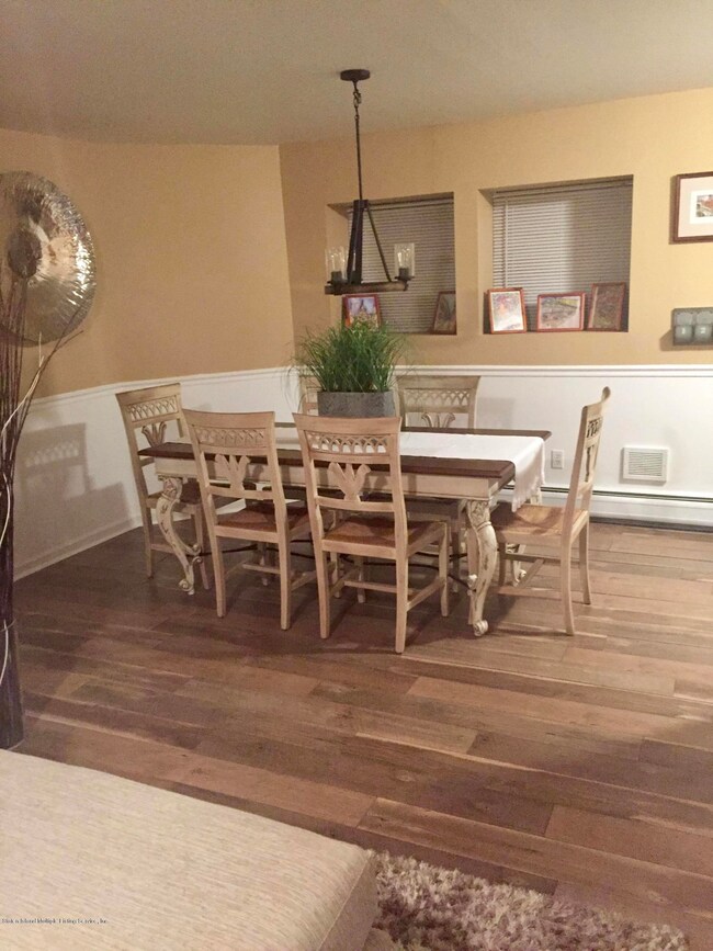 11 Stalie Ct, Staten Island, NY 10309 - photo 5