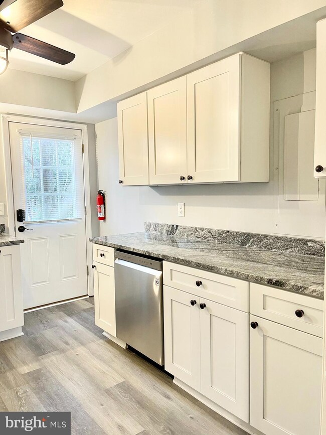 3838 9th St, North Beach, MD 20714 - photo 3