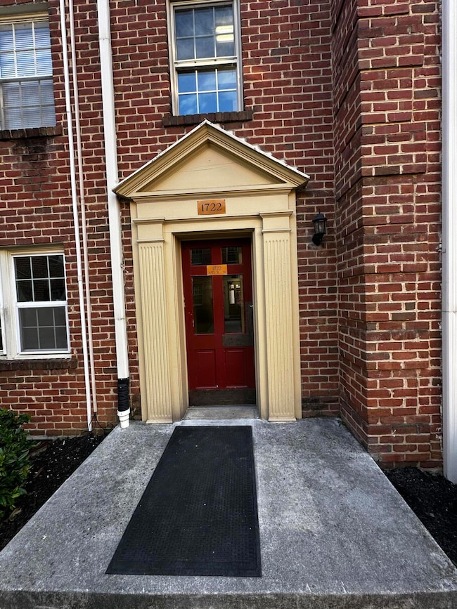 1722 Grandin Rd SW unit 31, Roanoke, VA 24015 - photo 6