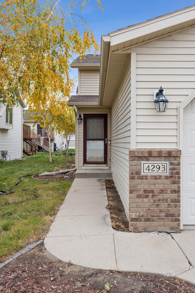 4293 39 1 2 Ave S, Fargo, ND 58104 - photo 3