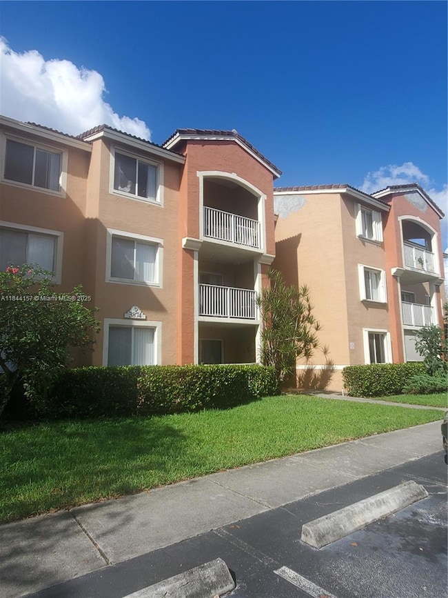 3874 Lyons Rd unit 1126, Coconut Creek, FL 33073 - photo 2