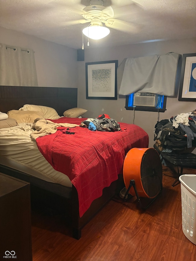 18 E North St, New Palestine, IN 46163 - photo 5