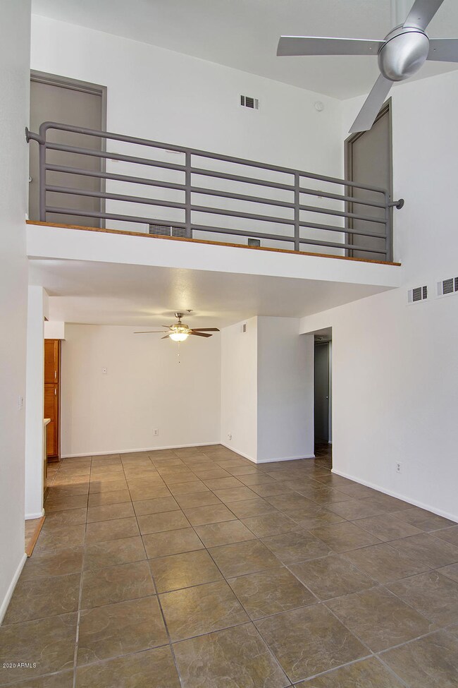 LivingRm_0161