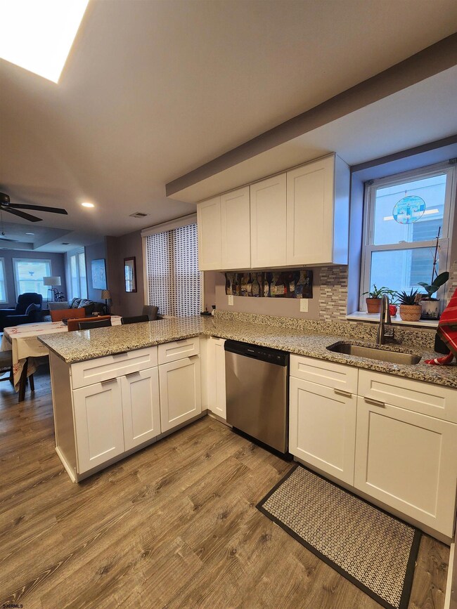 24 N Baton Rouge Ave, Ventnor City, NJ 08406 - photo 4