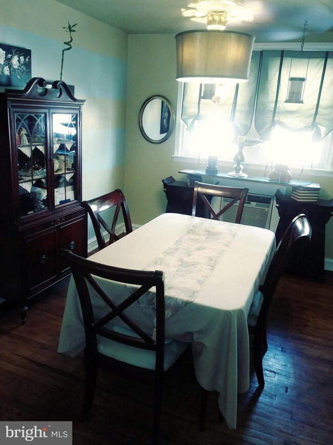 4310 Chippendale St, Philadelphia, PA 19136 - photo 7