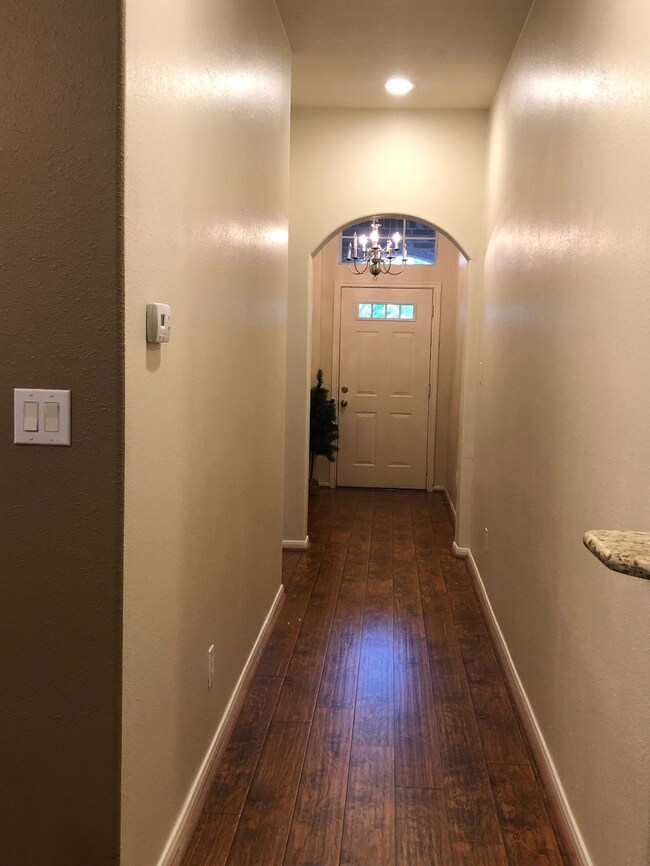 15914 Collinsville Dr, Tomball, TX 77377 - photo 4