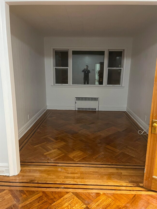 360 Van Nostrand Ave unit 2, Jersey City, NJ 07305 - photo 3