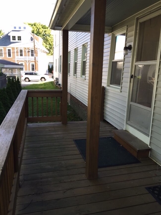 9 Jackson St unit A, Concord, NH 03301 - photo 3