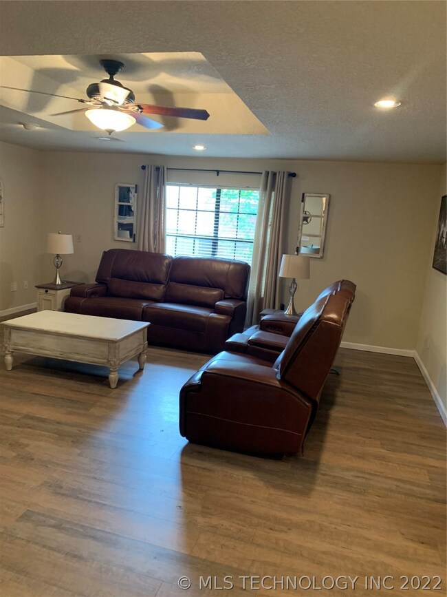 622 Sioux St NW, Ardmore, OK 73401 - photo 2