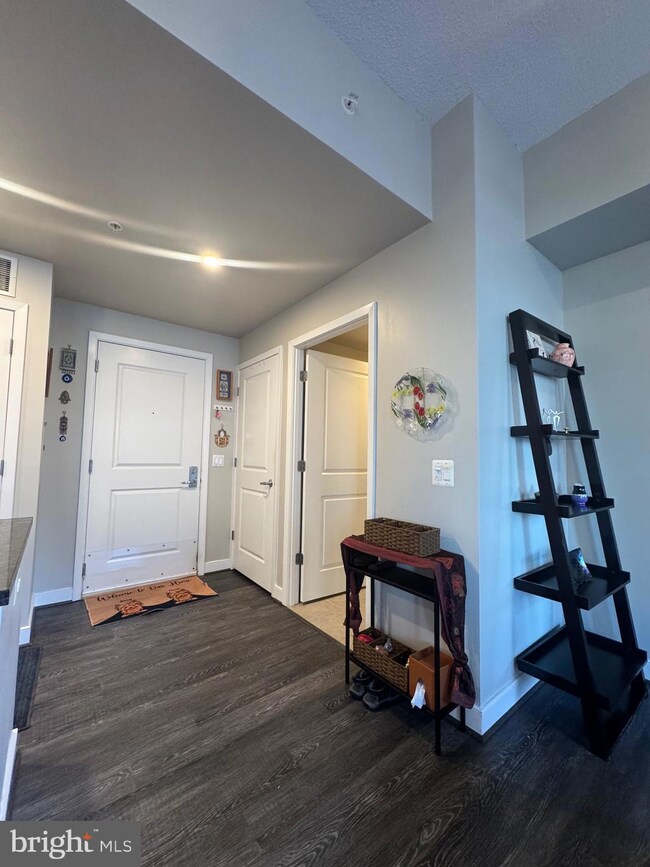 The Hawthorn Condominium unit 609, Arlington, VA 22203 - photo 7