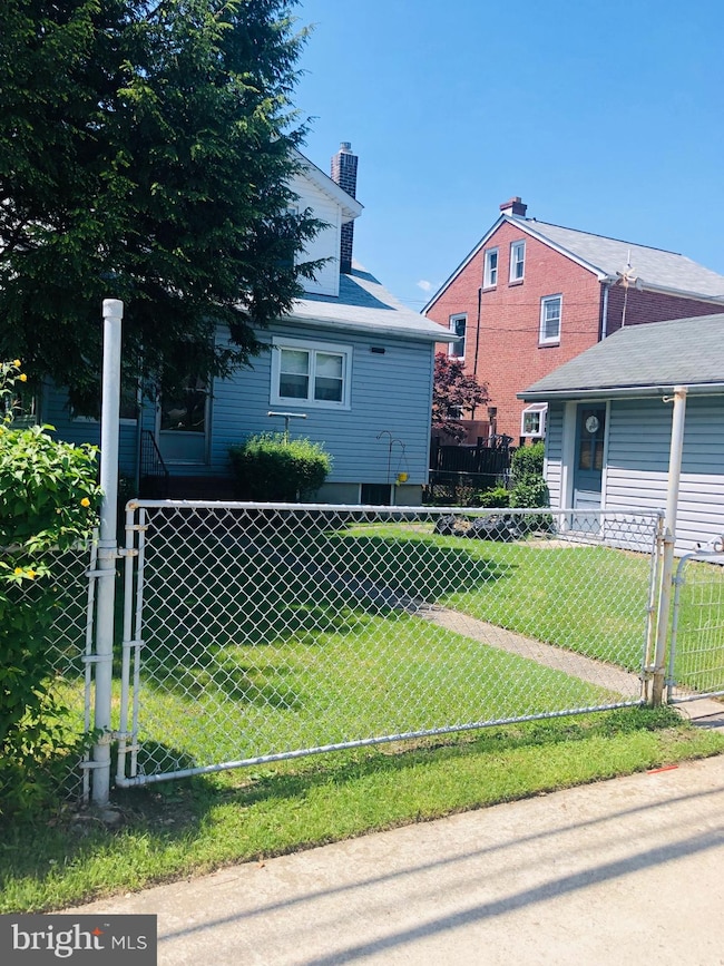 119 N Dundalk Ave, Dundalk, MD 21222 - photo 3