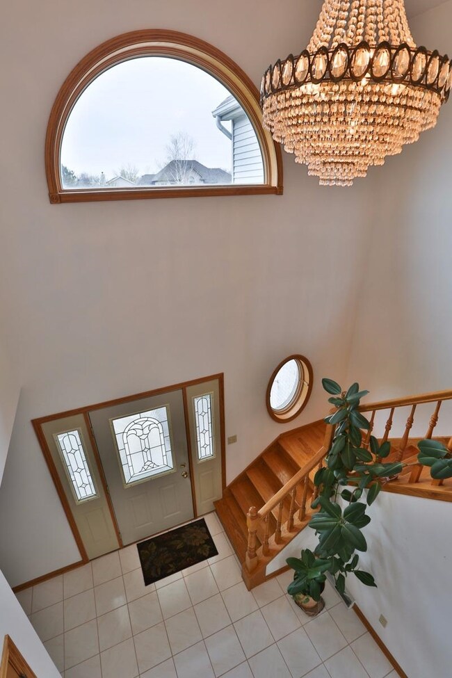 1519 Krame Dr, Crown Point, IN 46307 - photo 2