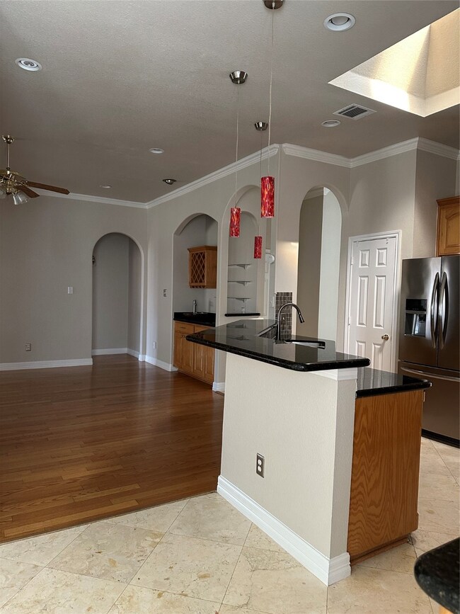 8113 Pecan Ridge Dr, North Richland Hills, TX 76182 - photo 4