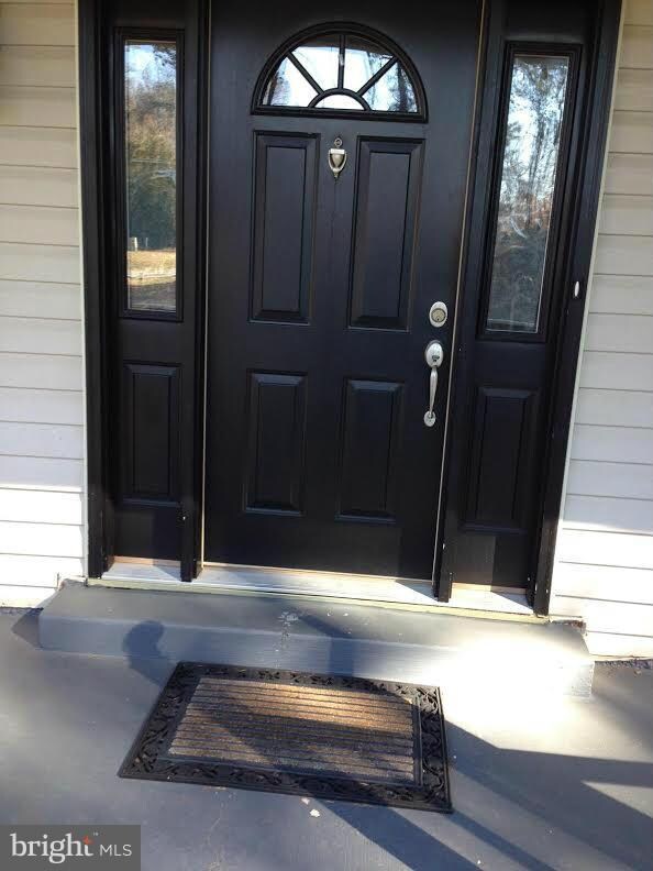 8415 Poplar Hill Dr, Clinton, MD 20735 - photo 3