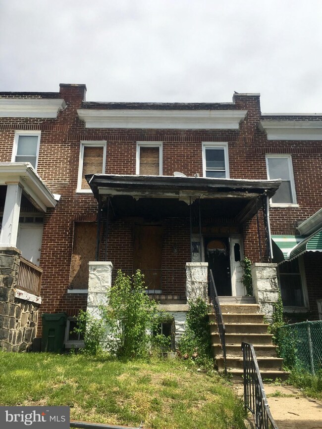 1021 N Rosedale St, Baltimore, MD 21216 - photo 2