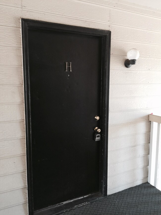 21 Rivers Point Row Front Door