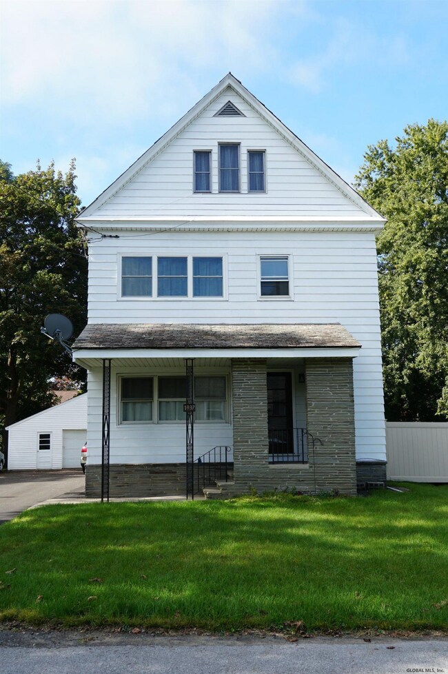 1937 Elizabeth St, Schenectady, NY 12303 - photo 3