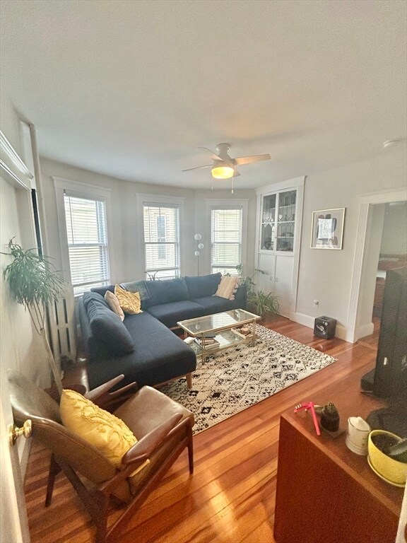 22 Bradbury St, Allston, MA 02134 - photo 2