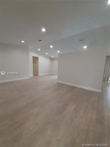 unlisted-address, Miami, FL 33186 - photo 5