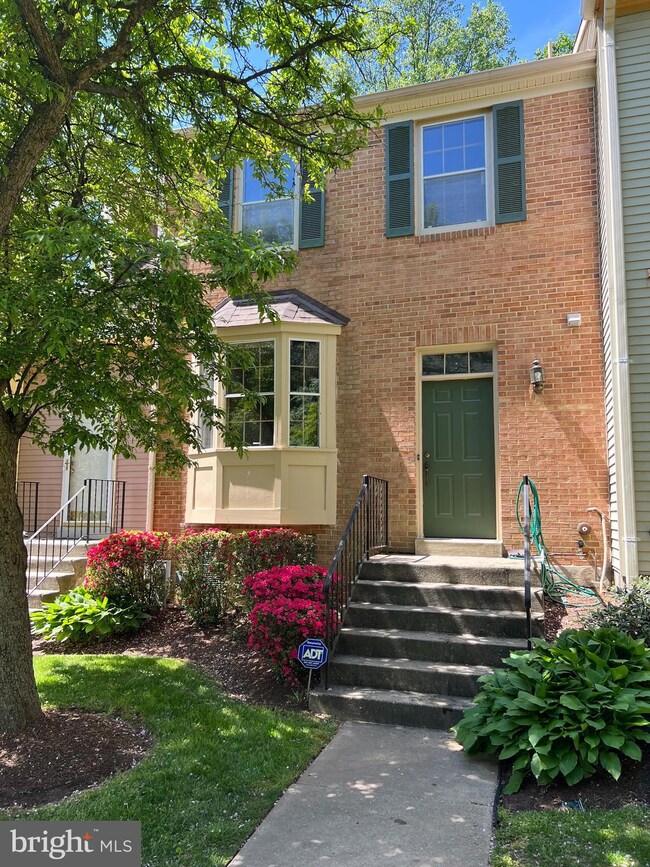 3818 Wildlife Ln, Burtonsville, MD 20866 - photo 2