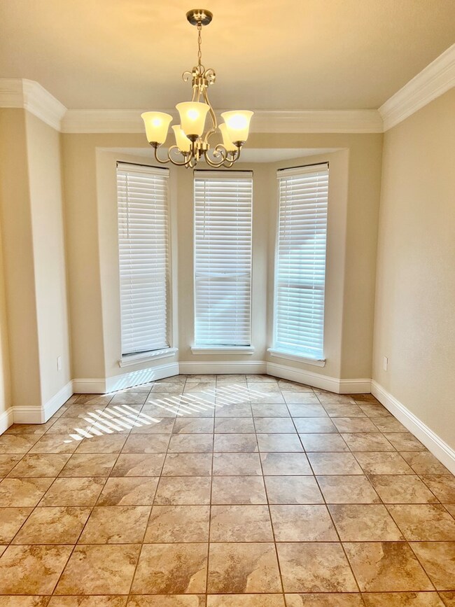 409 E 98th St, Odessa, TX 79765 - photo 6