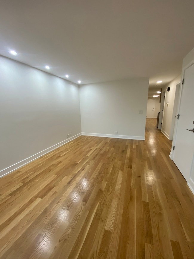 3270 N Elston Ave unit 1, Chicago, IL 60618 - photo 3