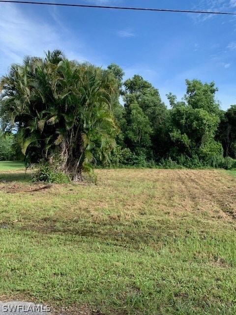 5610 Ann Arbor Dr, Bokeelia, FL 33922 - photo 2