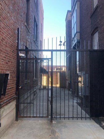 24 Mattoon St, Springfield, MA 01105 - photo 4