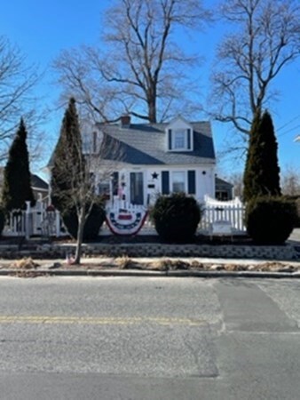 332 Burncoat St, Worcester, MA 01606 - photo 2