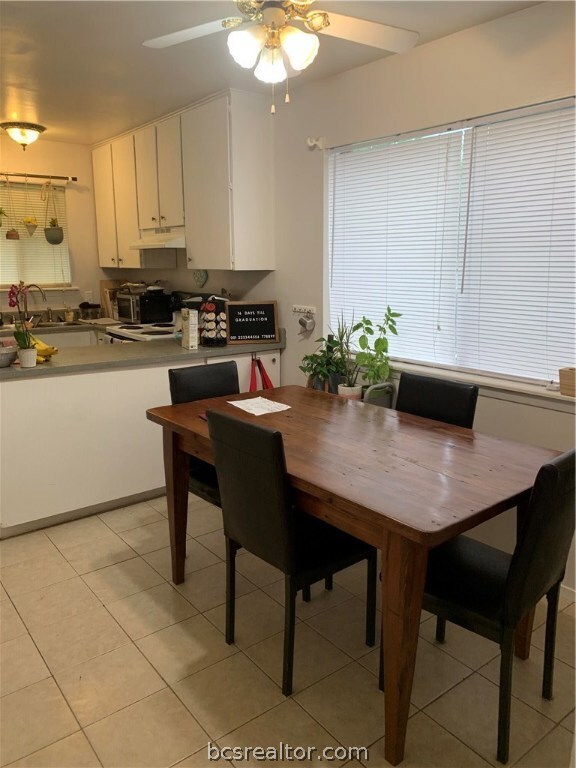 1703 Lawyer St unit A, College Station, TX 77840 - photo 4