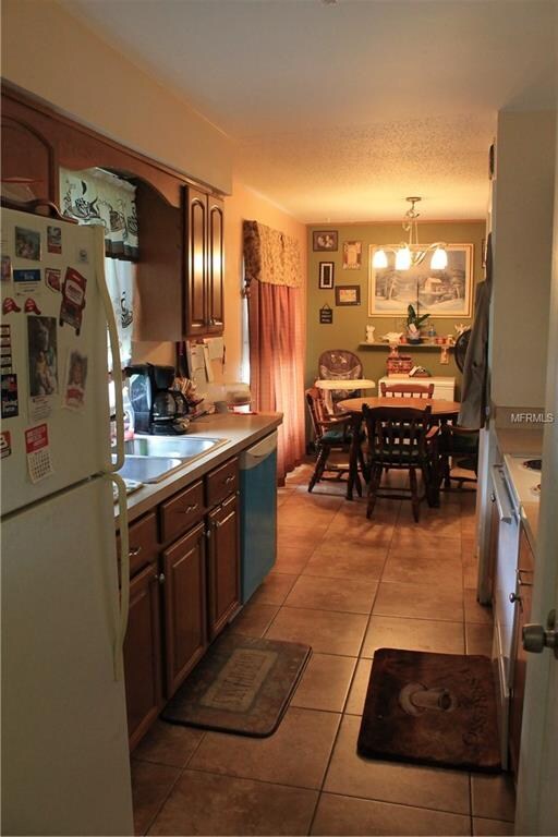 Kitchen Entryway
