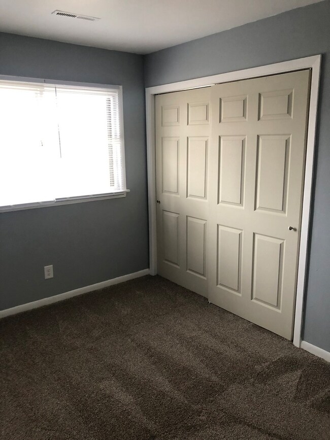 28 S Prairie St unit 28, Batavia, IL 60510 - photo 7