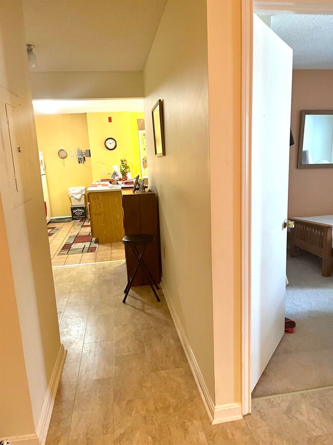 120 Fisherville Rd unit 114, Concord, NH 03303 - photo 4